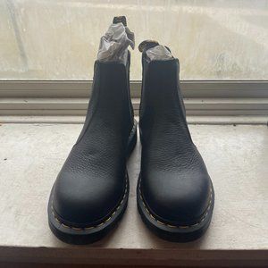 Women's Dr. Martens Chelsea Boot 2976